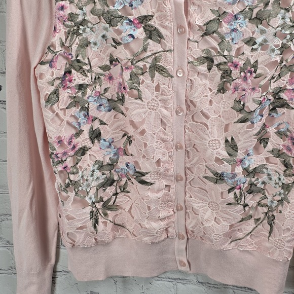 Charter Club Pink Floral Crochet‎ Front Cardigan Small NWT Feminine Lightweight - Picture 2 of 5